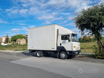 Nissan Cabstar Eco T100