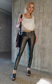 Pantaloni donna. / Tezenis. / Nuovi.