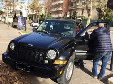 JEEP Cherokee 2ª serie - 2005