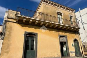 CASA INDIPENDENTE A GIARRE