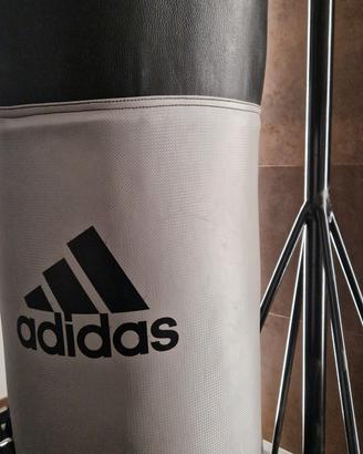 Sacco da box e supporto