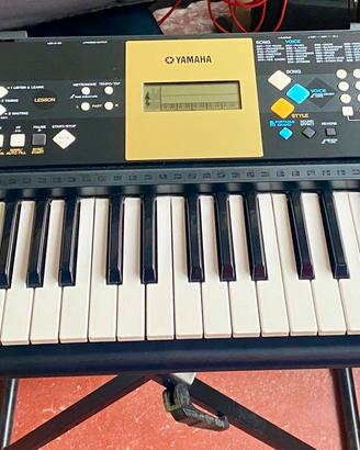 Tastiera Yamaha 61 tasti YPT-220