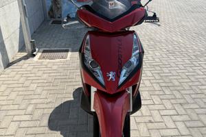 Peugeot Geopolis 300 - 2012