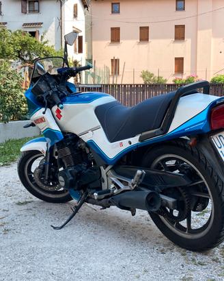 Suzuki gsx550es 1983