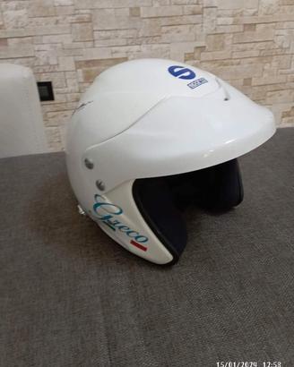 casco Sparco fuori omologazione 