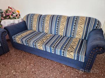 2 divani una letto e contenitore 3 e 2 persone