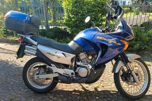 moto Honda transalp