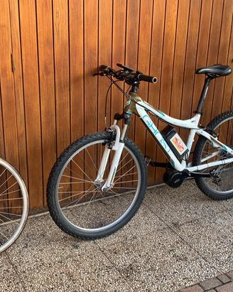 Bici elettrica con motore centrale