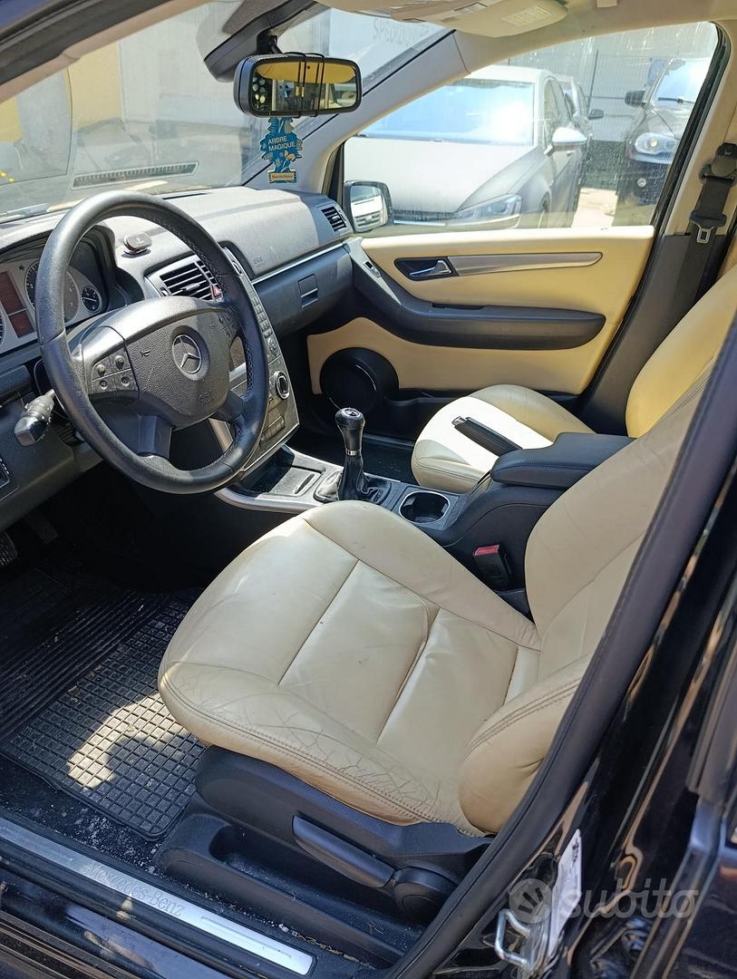 Mercedes-Benz Class B 2009 photo 5