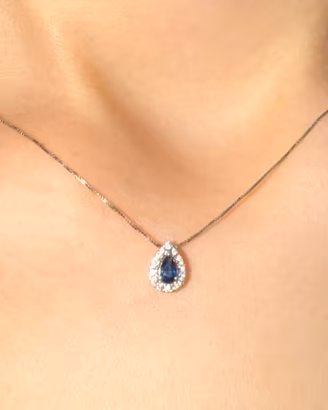 Collana oro bianco zaffiro e diamanti