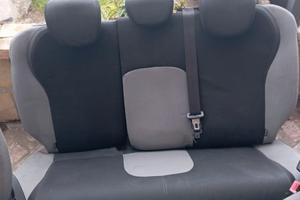 Selleria Lancia Y ecochic anno 2012