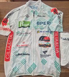 abbigliamento sportivo