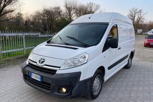 TOYOTA Proace 2.0 D-4D PL-TN Furgone Active 12q