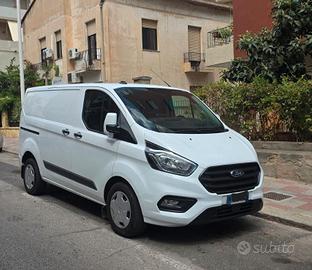 Ford Transit Custom 2.0 EcoBlue CAMBIO AUTOMATIC