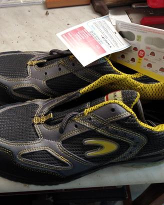 Scarpe COFRA NUOVE