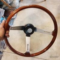 Volante Hellebore Alfa Romeo gt 2000