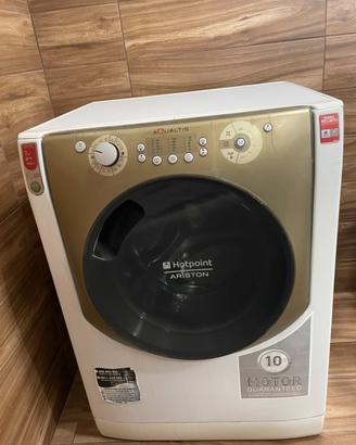 Lavatrice Hotpoint Ariston Aqualtis 7kg