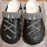 ciabatte sabot uomo ispirate al modello Crocs 