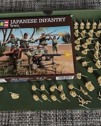 REVELL SOLDATINI 1/72