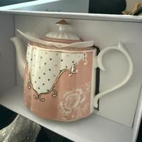 Teiera in porcellana