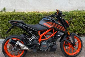 Ktm duke 125