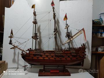 veliero in legno fatto a mano degli anni 70