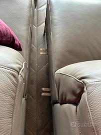 Divano Natuzzi in pelle morbidissima MAI USATO