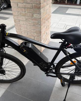 Bici elettrica a pedalata assistita