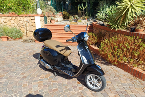 Vespa Primavera 125 - Anno 2022