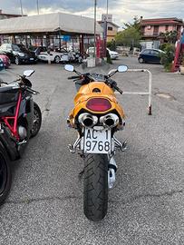bmw come in foto  