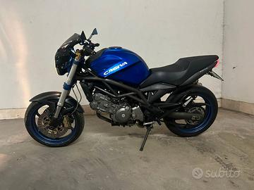 Moto cagiva raptor 659