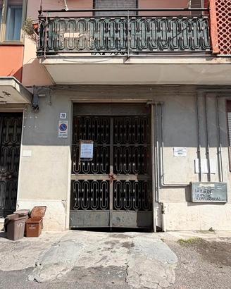 Ampio garage 48 mq in zona centrale