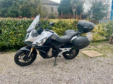 Cfmoto 650 MT - 2023