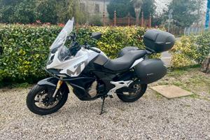 Cfmoto 650 MT - 2023