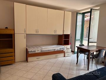 Sovico centro monolocale arredato