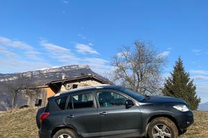 Rav 4 2006 4x4 136cv 2.2 turbodiesel