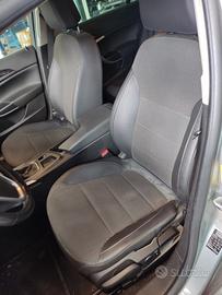Sedile anteriore sx OPEL INSIGNIA del 2011