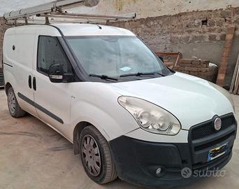 FIAT DOBLO'