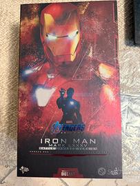 Hot toys Iron Man MMS 543 Endgame + testa custom