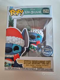 Funko pop Disney Stitch unwrapping gift 1522