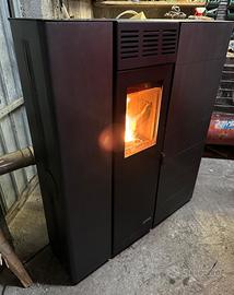Stufa pellet Palazzetti Violetta CANALIZZABILE 7kw
