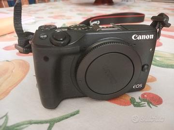 Canon EOS M3 - solo corpo