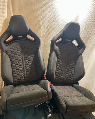 Sedili in carbonio Audi RS3 8Y INTROVABILI