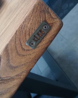 tavolo legno massello e gambe acciaio verniciato