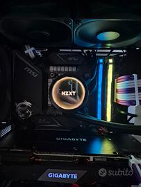 i7 10700K + Z490 Gaming Edge Wi-Fi + 32Gb Ram 3200