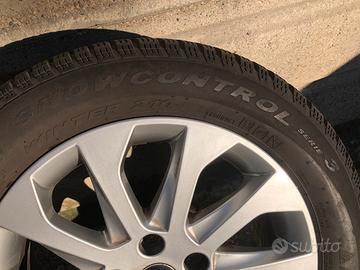 Ruote complete con pneumatici invernali