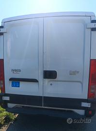 Furgone Iveco  Quadri Daily 2,3 HPI