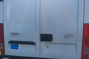 Furgone Iveco  Quadri Daily 2,3 HPI