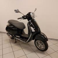 Piaggio Vespa GTS 310 hpe 2025 Promo + Pronta Cons