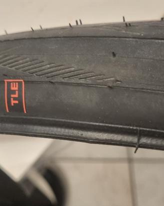  Schwalbe One